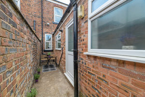 Courtyard- click for photo gallery